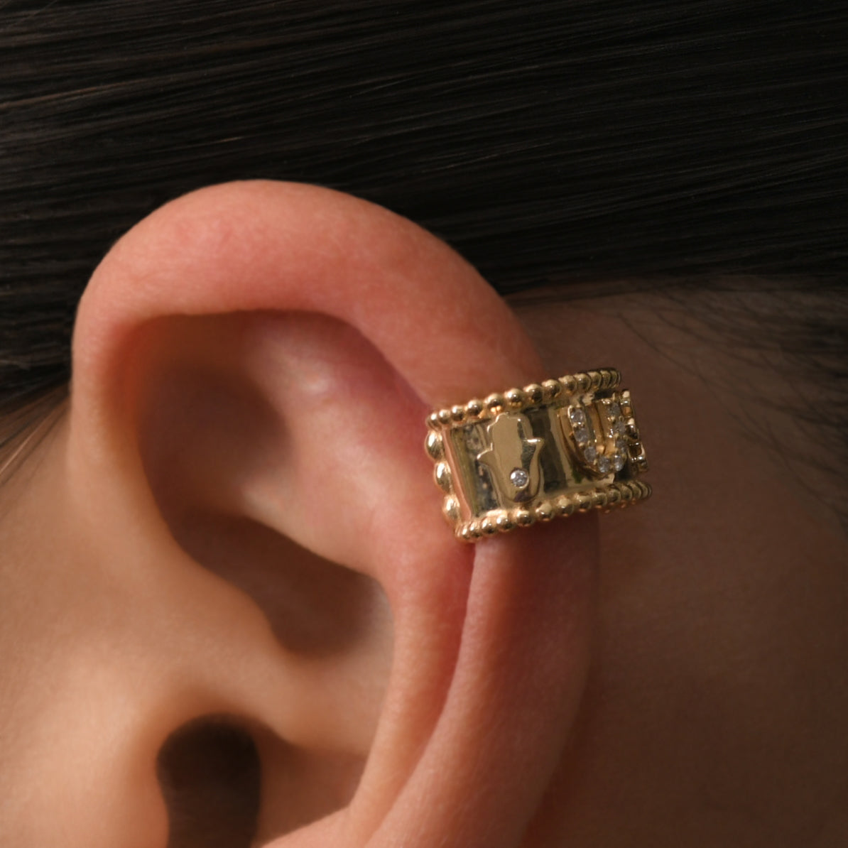 Charms Diamonds Cuff